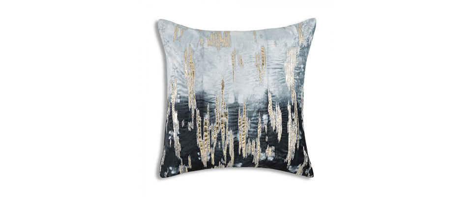 Boheme Pillow CLOUD9 DESIGN Love Happens