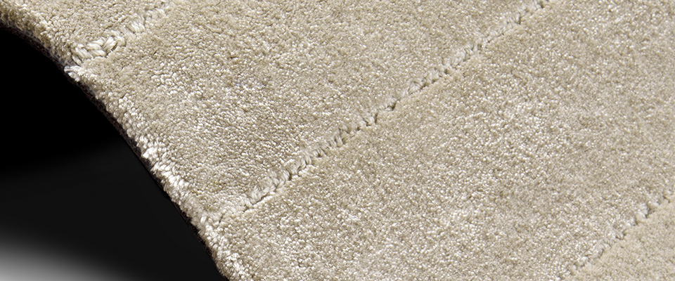 White Garden Rug Rug'Society Love Happens