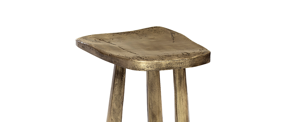 DOLMEN Stool  BRABBU Love Happens