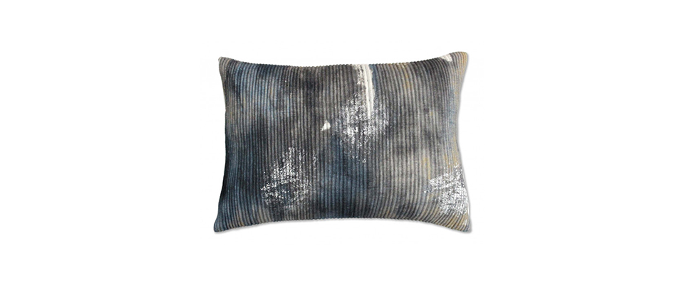 Islay Pillow CLOUD9 DESIGN Love Happens