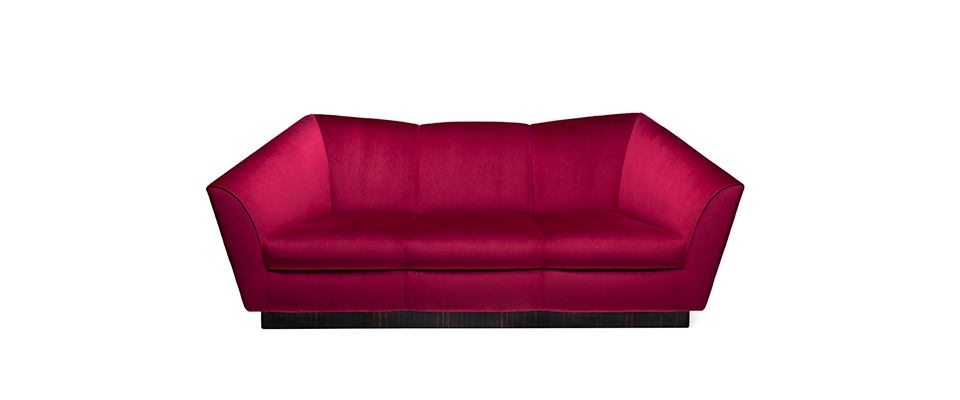 Eagle Sofa InsidherLand Love Happens