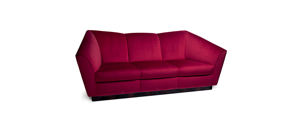 Eagle Sofa InsidherLand Love Happens