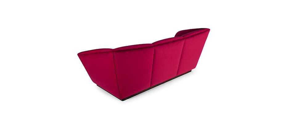 Eagle Sofa InsidherLand Love Happens