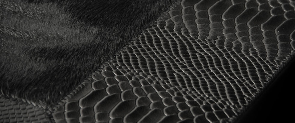 BLACK COBRA Rug by Koket