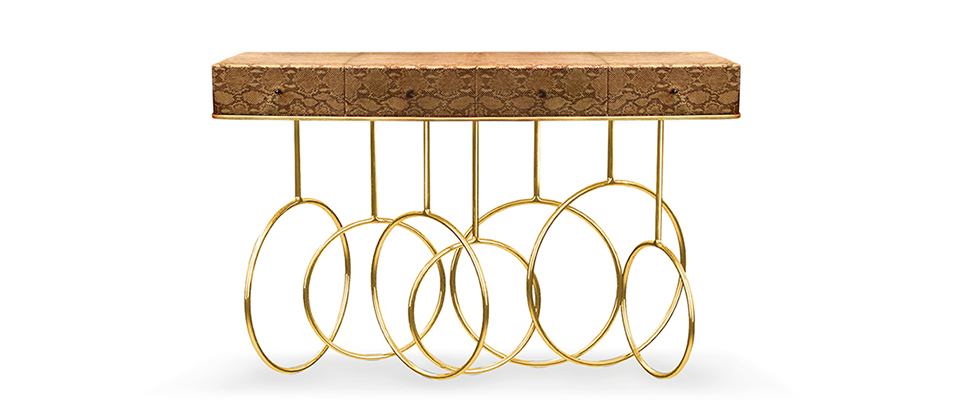 BURLESQUE Console Koket Love Happens