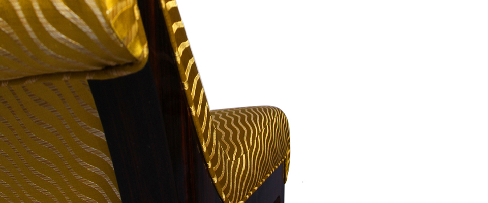 Incanto  Bench  Koket Love Happens