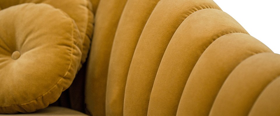 Millicent  Chaise  Koket Love Happens