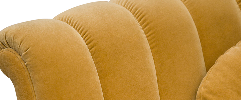 Millicent  Chaise  Koket Love Happens