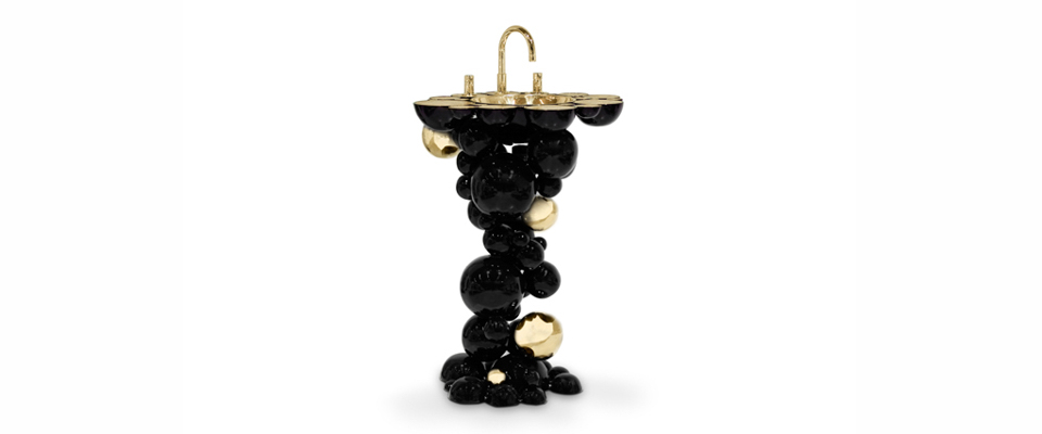 Newton Freestand Maison Valentina Love Happens